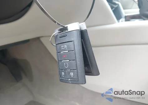 2013 Cadillac Xts Luxury z USA, uszkodzony, nr VIN 2G61P5S33D9155225